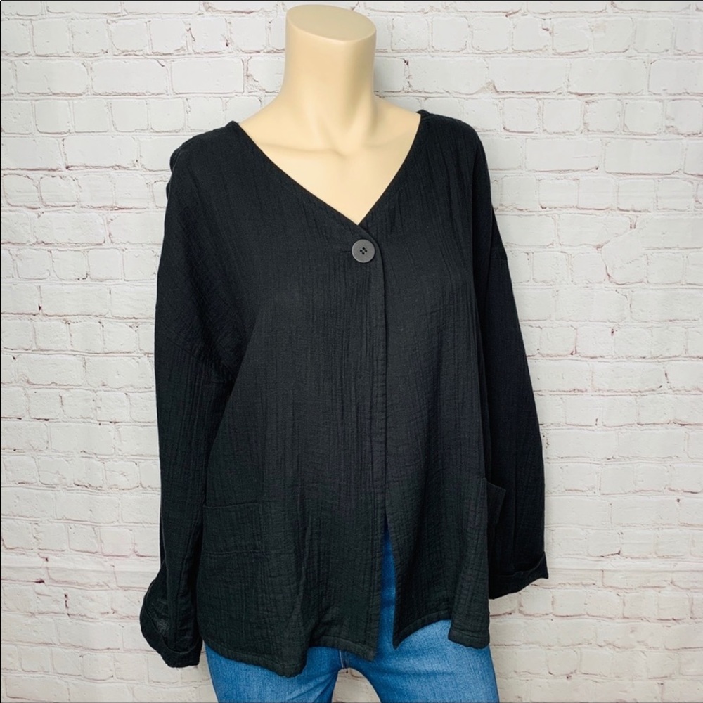 Eileen Fisher black lagenlook top organic cotton